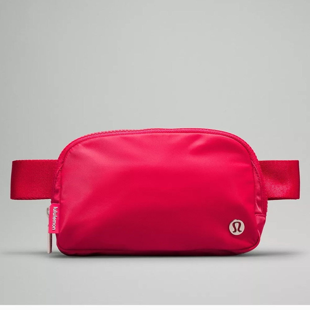 NWT Lululemon Wear Everywhere belt bag 1L Cherry Mist sold out